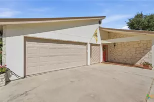 16647 FM725, Seguin, TX 78155 - Photo 14