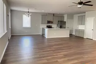 1131 Yaupon Dr, Fischer, TX 78623 - Photo 6