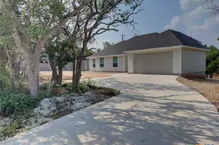 1131 Yaupon Dr, Fischer, TX 78623 - Photo 2