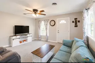 313 3rd St, Cuero, TX 77954 - Photo 32