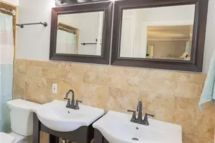313 3rd St, Cuero, TX 77954 - Photo 14