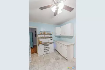 313 3rd Street, Cuero, TX 77954 - Photo 10