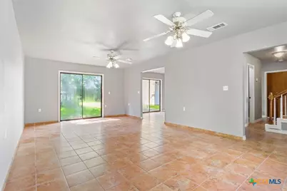 808 N 10th Street, Temple, TX 76501 - Photo 10