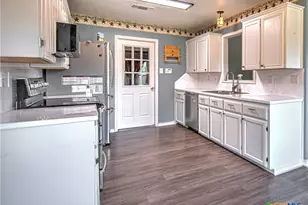 2704 Poage Cir, Killeen, TX 76543 - Photo 12
