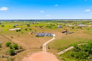 730 Shady Holw Rd, Victoria, TX 77904 - Photo 48