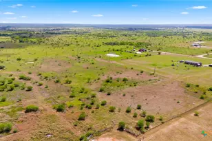 730 Shady Holw Rd, Victoria, TX 77904 - Photo 44