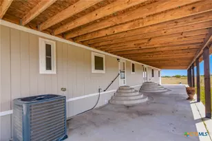 730 Shady Holw Rd, Victoria, TX 77904 - Photo 32
