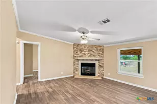 730 Shady Holw Rd, Victoria, TX 77904 - Photo 18