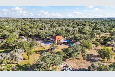797 Killarney Road, Floresville, TX 78114 - Photo 46