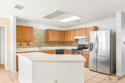 797 Killarney Road, Floresville, TX 78114 - Photo 14