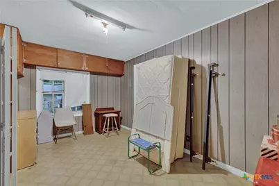 1244 W Bridge Street, New Braunfels, TX 78130 - Photo 14