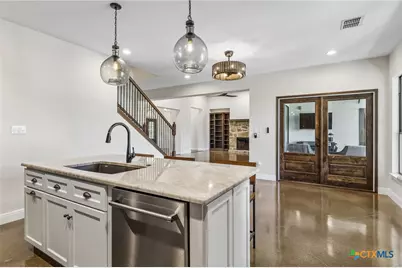 406 Marsh Oval, New Braunfels, TX 78130 - Photo 14