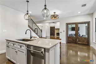 406 Marsh Oval, New Braunfels, TX 78130 - Photo 14