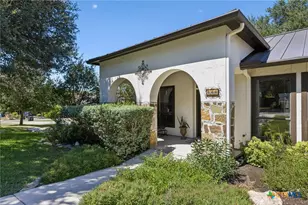 406 Marsh Oval, New Braunfels, TX 78130 - Photo 4