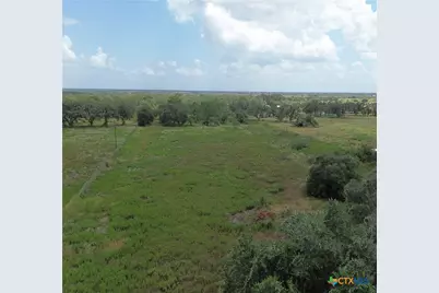 635 Fm 622, Victoria, TX 77905 - Photo 1