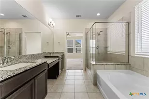 942 Blue Violet, New Braunfels, TX 78130 - Photo 28