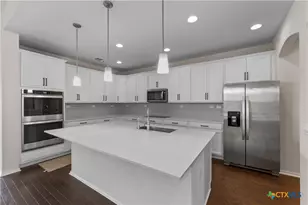 942 Blue Violet, New Braunfels, TX 78130 - Photo 16