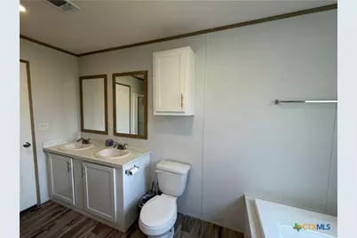 387 Adcock Road, Victoria, TX 77905 - Photo 32