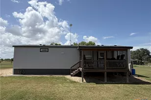 387 Adcock Rd, Victoria, TX 77905 - Photo 12