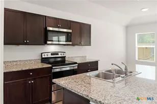 204 Yucca Dr, Seguin, TX 78155 - Photo 16