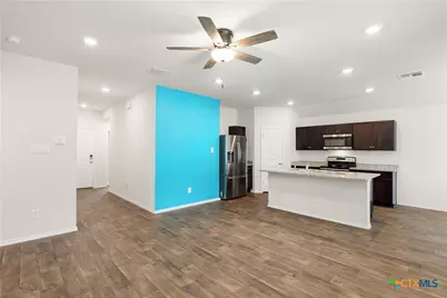 204 Yucca Drive, Seguin, TX 78155 - Photo 12