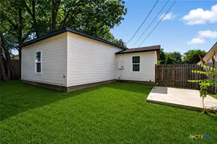 1308 S 45th St, Temple, TX 76504 - Photo 16