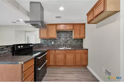1308 S 45th Street, Temple, TX 76504 - Photo 4