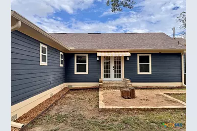 1430 N Hamilton Street, Gonzales, TX 78629 - Photo 4