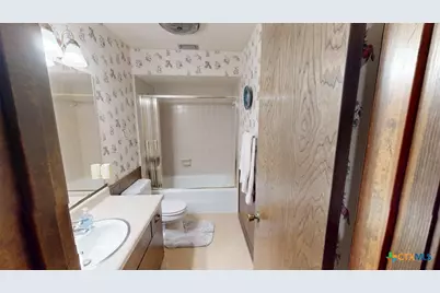 608 W Mustang Lane, San Marcos, TX 78666 - Photo 16