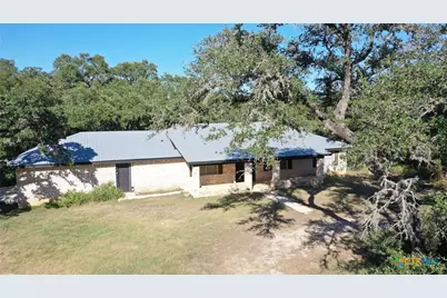 608 W Mustang Lane, San Marcos, TX 78666 - Photo 4