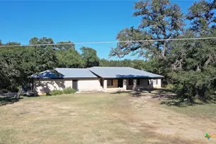 608 W Mustang Ln, San Marcos, TX 78666 - Photo 1