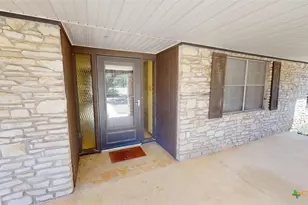 608 W Mustang Ln, San Marcos, TX 78666 - Photo 8