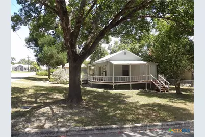 493 W Jahn Street, New Braunfels, TX 78130 - Photo 24