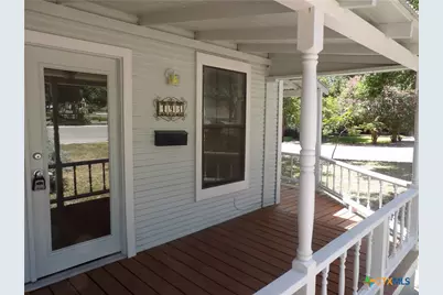 493 W Jahn Street, New Braunfels, TX 78130 - Photo 20