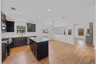 101 San Miniato St, Georgetown, TX 78628 - Photo 10