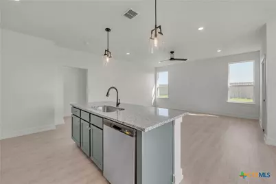 425 Mustang Loop, Nolanville, TX 76559 - Photo 6