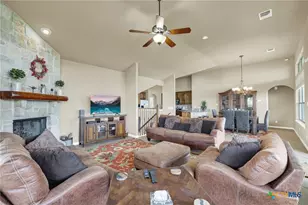 1525 W Lakeside Dr, Canyon Lake, TX 78133 - Photo 6