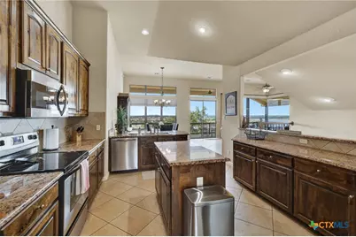 1525 W Lakeside Drive, Canyon Lake, TX 78133 - Photo 10