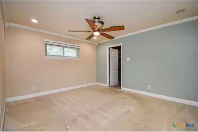 201 Canterbury Lane, Victoria, TX 77904 - Photo 20