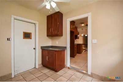 201 Canterbury Lane, Victoria, TX 77904 - Photo 28