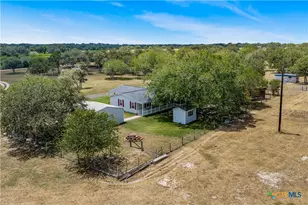 482 Hiller Rd, Cuero, TX 77954 - Photo 42