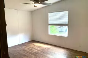 590 Lee St, Victoria, TX 77905 - Photo 16