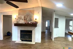 590 Lee St, Victoria, TX 77905 - Photo 6