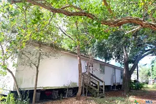 590 Lee St, Victoria, TX 77905 - Photo 18