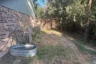 3020 Oakwood Dr, Harker Heights, TX 76548 - Photo 6