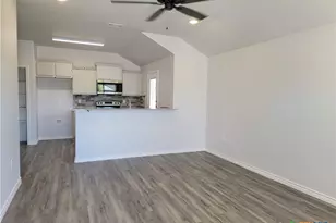 122 Wind Ridge Dr, Copperas Cove, TX 76522 - Photo 2