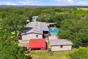 357 Dallas St, Bandera, TX 78003 - Photo 46