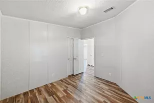 357 Dallas St, Bandera, TX 78003 - Photo 20