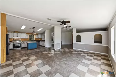 357 Dallas Street, Bandera, TX 78003 - Photo 10