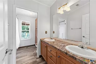 357 Dallas St, Bandera, TX 78003 - Photo 22
